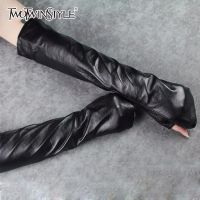 TWOTWINSTYLE PU Leather Long Gloves Ladies Hole Black Arm Sleeve 2020 Spring Female Gloves Accessories Fashion New