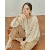 Tiramisu blouse เสื้อแขนยาว ผ้าคอตตอนสไตล์เกาหลี นุ่ม เบา โปร่งกำลังดี