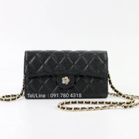 กระเป๋าหนังแกะแท้​  C So Black​ Caviar : Flap bag in chain