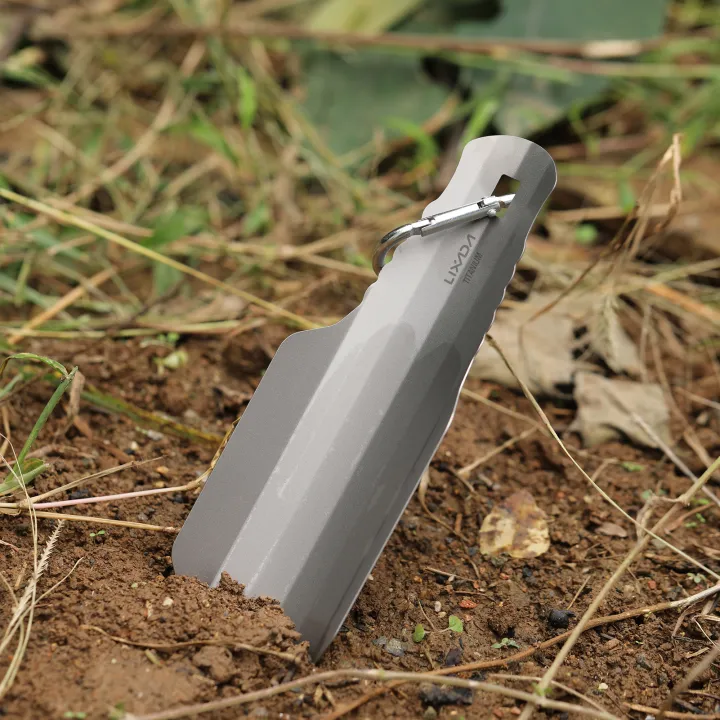 lixada-titanium-garden-hand-shovel-outdoor-แคมป์ปิ้งเดินป่า-backpacking-trowel-with-clip