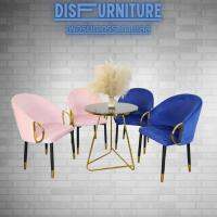 Disfurniture เก้าอี้เบาะกํามะหยี่ขาเหล็กและปลายสแตนเลสสีทอง สีชมพูและสีน้ำเงิน