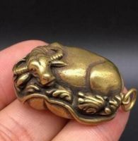 YM Copper Statue Solid Brass Zodiac Ox Bronze Calf Pendant Pure Copper Buffalo Lotus Leaf Key Ring Pendant Animal Statue Fengshu