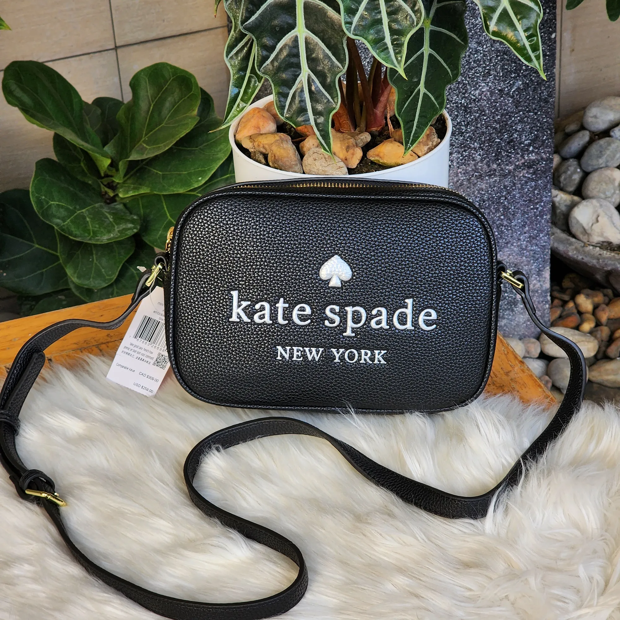 Kate Spade Black Crossbody Camera Bag In Pebble Leather (Adjustable strap)  | Lazada PH