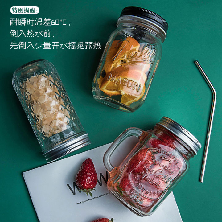 Glass cold drink with lid straw sealed jar juice milkshake drink