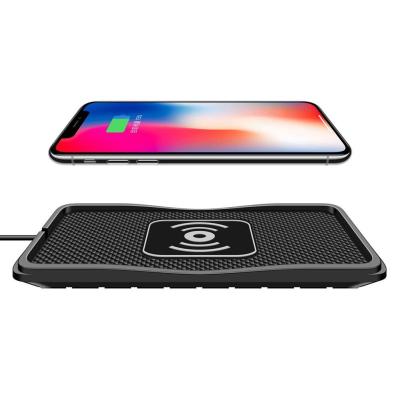 wireless car charger charging pad qi Wireless phone charger no-slip silicon for iphone 7.5W/10W Fast charger station S9S6NOTE8 Car Chargers