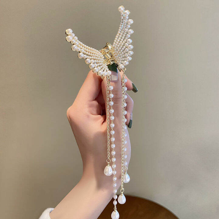 luxurious-hair-jewelry-opulent-hair-pin-pearl-butterfly-hair-accessory-long-tassel-grasping-clip-diamond-studded-hair-clip