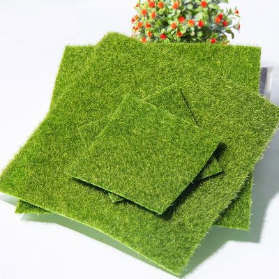 (JIE YUAN)30X30ซม. สวนเทียมตกแต่งแบบผสมผสานของหญ้ามอสขนาดเล็กจำลองสนามหญ้าตกแต่งลานหญ้าเทียมสีเขียว