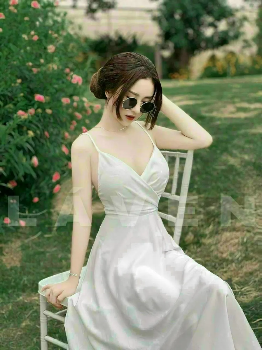 Đầm lụa cao cấp 2 dây cực sexy, dài qua gối, hở lưng , hàng y hình ...