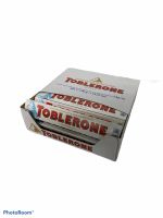 TOBLERONE WHITE CHOCOLATE สีขาว 1กล่อง/ /20แท่ง/100g ราคาส่ง ยกล่อง สินค้าพร้อมส่ง!!