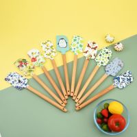 Flower Bird Striped Silicone Spatula Creative Pattern Cream Cake Scraper Kitchen Cake Pastry Decoration Tools Baking Accessories