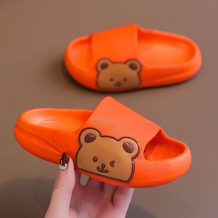 b-05-รองเท้าเด็ก-แฟชั่นลายหมี-รองเท้าแตะพื้นนิ่ม