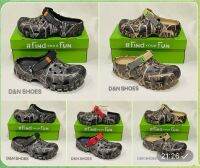 รองเท้า crocs ลายพราง รุ่นใหม่สำหรับผู้ชายสินค้าใช้ดีสินค้าตรงปกส่งเร็วไซศ์ 40---45