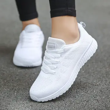 White walking hot sale trainers womens