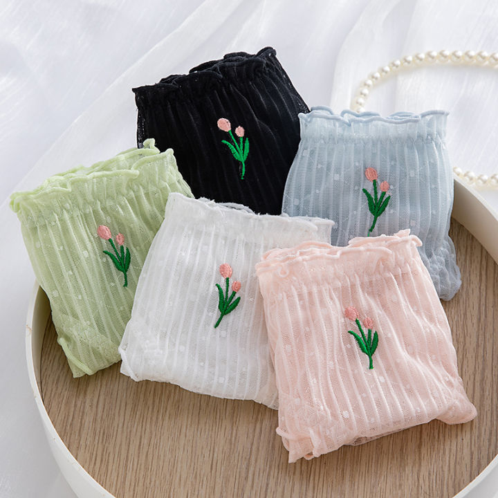 สินค้าพร้อมส่ง-braforyou-n779-กางเกงในแฟชั่นเกาหลี-เนื้อผ้าบางเบาปักลายดอกไม้น่ารัก