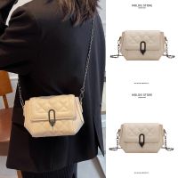 Summer summer high-end small white small square bag lady 2023 new fashion all-match Messenger chain bag 【QYUE】