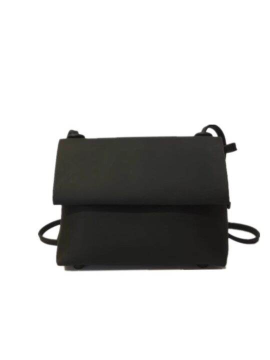 daydream-i-lin-yu-jing-zhuang-duffy-same-style-bag-2023-new-style-fashion-black-shoulder-messenger-bag