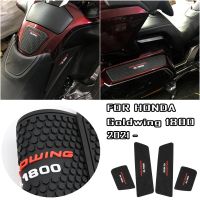 Stiker Motor สำหรับ Honda Wing 1800แผ่นรองถังน้ำมัน GL1800สติกเกอร์ลำตัวถังน้ำมันรูปลอกตกแต่งแผ่นรองที่ยึดเข่า