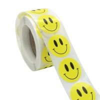 500 pcs Smiley Face Sticker for Kids Reward Sticker Yellow Dots Labels Valentines Day Happy Smile Face Sticker Label Gift Stickers