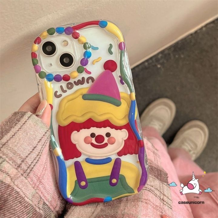 เคสโทรศัพท์มือถือ-tpu-แบบนิ่ม-ลายการ์ตูนตัวตลก-ขอบโค้ง-พร้อมสายคล้องมือ-และสายคล้อง-สําหรับ-iphone-13-14-12-6-6s-7-8-xr-x-xs-2020