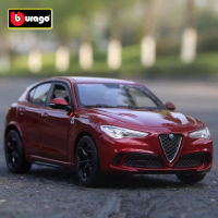 Bburago 1:24 Alfa Romeo Svio SUV รถรุ่น Diecasts โลหะของเล่นรถรุ่นจำลองคอลเลกชันเด็กของขวัญ