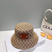 Celine ใหม่ หมวกบักเก็ตลําลอง ทรงกลม พิมพ์ลายตัวอักษร กันแดด ใส่สบาย เหมาะกับใส่กลางแจ้ง สําหรับผู้ชาย และผู้หญิง 2023