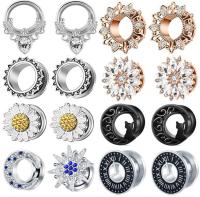 △﹍✣ 1Pair Stainless Steel Flower Ear Gauge Plugs And Tunnels 6-16Mm Moon Ear Expander Stretcher Earrings Screw Piercing Dilatacione