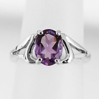 แหวนเงินแท้ชุบทองคำขาว ประดับพลอยธรรมชาติแท้ อเมทิสต์ (Amethyst) : มณีธารา MT Jewelry (gr433)