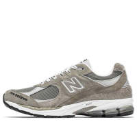 New Balance INVINCIBLE x N.HOOLYWOOD x 2002R Grey ML2002RV รองเท้านิวบาลานซ์ ของแท้จากช็อป