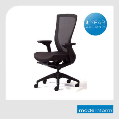 Modernform เก้าอี้สำนักงาน รุ่น Radius พนักตาข่ายดำ เบาะผ้าดำ รับประกัน 3 ปี