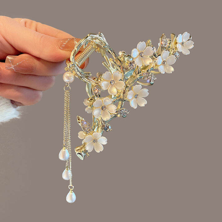 exquisite-haute-couture-headdress-superior-sense-pearl-flower-design-personality-fashion-temperament