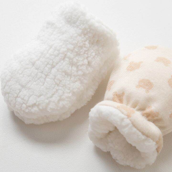 newborn-gloves-winter-warm-mittens-made-of-imitation-lamb-wool-padded-cotton-baby-mittens-newborn-baby-mittens-kids-gloves