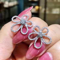 Huitan Gorgeous Flowers Stud Earrings Bridal Wedding Ceremony Party Aesthetic Ear Piercing Earrings for Women New Trendy Jewelry