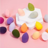 《Ready Stock》Box Sponge Beauty Blender 4PCS8PCS Makeup Puff Foundation Wet Dry Face Cosmetic Puff Beauty Tool 美妝蛋 自帶收納盒4个装亲水性柔软细腻粉扑彩妝蛋 化妝棉 海綿 粉撲 蛋形粉撲 化妝蛋 不吃粉美妝蛋