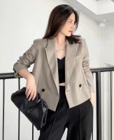 Trudy62 - Yumi Casual Blazer เสื้อครอปเบลเซอร์ (พร้อมส่ง - Ready to ship หากสินค้าหมดจัดส่งรอบพรีออเดอร์ 10-15 วัน)