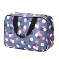 New Girl Outside Travel Toiletry Bag Case Femal Zipper Makeup Bag Organizer Fashion Flower Print Women Tote Large Cosmetic Bag Toiletries  Cosmetics B