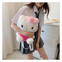 2023 Sanrio Hello Kitty กระเป๋าเป้ผ้ากำมะหยี่น่ารักตุ๊กตาสัตว์ยัดไส้ของเล่นตุ๊กตาผ้ากำมะหยี่กระเป๋ากระเป๋าเป้สะพายไหล่การ์ตูน Kt