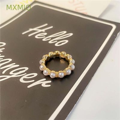 Mxmio แหวนนิ้วชี้ โลหะผสม ประดับมุก สีทอง หรูหรา สไตล์เกาหลี เรโทร เครื่องประดับแฟชั่น สําหรับผู้หญิง QC7311706