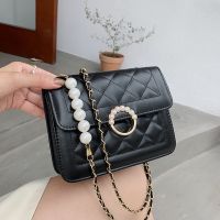 [COD] 2021 new trendy fashion rhombic chain Messenger bag simple ins square for women