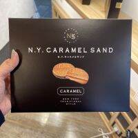 NY caramel sand ขนมอร่อยมากอีก 1 ตัว เป็นร้านที่คนต่อคิวมากที่สุด คิวยาวจนตกใจ  พรี 15 วัน ร้านมีรอบจัดส่ง แชทสอบถามได้ค่ะ