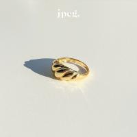 jpegshop - croissant bold ring