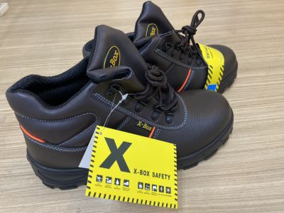 X-Box รองเท้าเซฟตี้ รองเท้าหัวเหล็กพื้นเหล็ก หนังแท้ พื้น PU เบา สวย คุณภาพสูง ราคากันเอง รองเท้า เซฟตี้ safety shoes Size:38-47