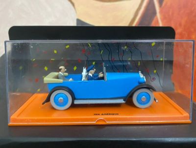 1:43 The Adventures Of Tintin Scene Blue Car Model Action Toy Figures Doll Ornament Diecast Alloy Car Model Best Gift For Kids
