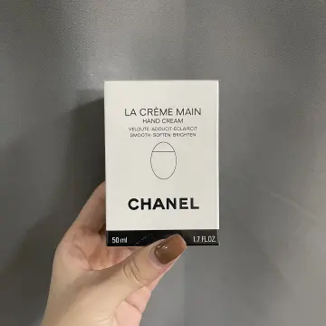 Shop Chanel Hand Goose online