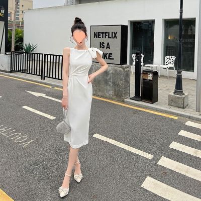 Senior dress sense light luxury niche high-end evening dress female aristocratic temperament is the annual meeting of the party to wear dress at ordinary times
