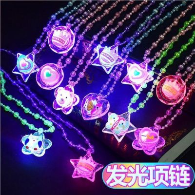 【CW】 Necklace Small Night Street Stall Best Selling Pendant Ground Push Supply