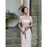 Jodie 2023ผู้หญิง Beige ยาว Cheongsam ลูกไม้โปร่งใสดอกไม้ Vintage ชุดแต่งงานแบบดั้งเดิมสั้น Qipao โมเดิร์น Cheongsam