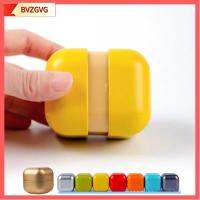 BVZGVG 12pcs สีทึบทึบ กล่องดีบุกขนาดเล็ก พร้อมฝาปิด มัลติฟังก์ชั่ กล่องเก็บลูกอม แบบพกพาได้ สี่เหลี่ยมสี่เหลี่ยม ที่เก็บของสามารถ เครื่องประดับอัญมณีอัญมณี