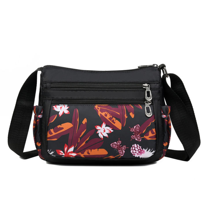 middle-aged-and-elderly-womens-lightweight-2021-new-shoulder-bag-mom-fashion-printed-travel-crossbody-bag-2023