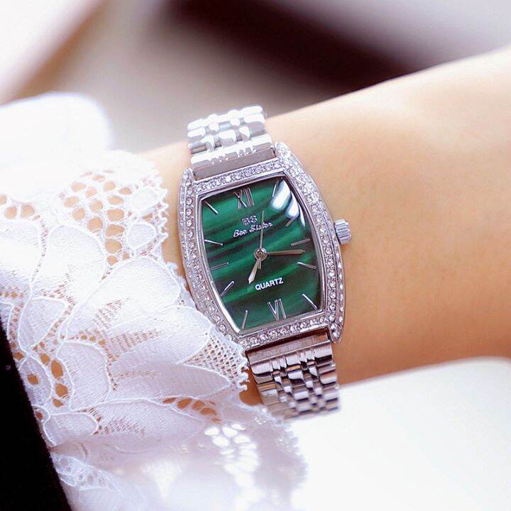 new-fund-sell-like-hot-cakes-watch-the-little-green-light-niche-luxury-malachite-fa1646