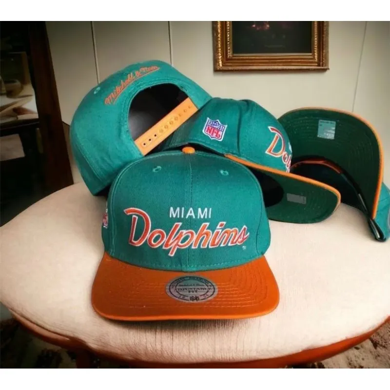 All Directions Snapback Miami Dolphins - Shop Mitchell & Ness Snapbacks and  Headwear Mitchell & Ness Nostalgia Co.